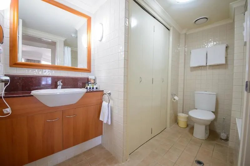 Central Cosmo Apartment Hotel Brisbane